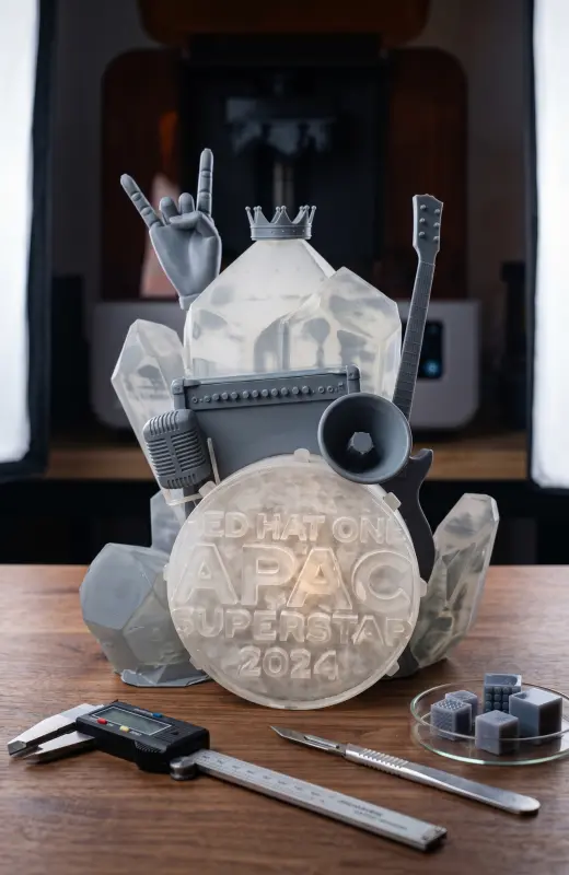 redhat 3d print giant trophy before spray painting. We do the preparation job such as filling and sanding before the final spray painting.