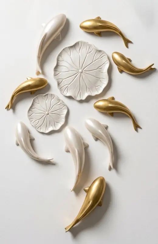 koi fish wall decor 3d print with lotus leave to adorn the wall. We can deliver to Singapore, Malaysia and Indonesia
