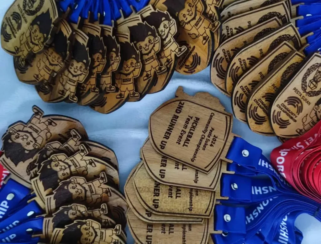 pekan sukan 2024 medals are individualized with different game and winner.  We can make for singapore, malaysia and indonesia.