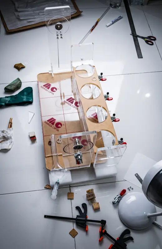 this image show the construction of lubrizol flowability test kit in our workshop