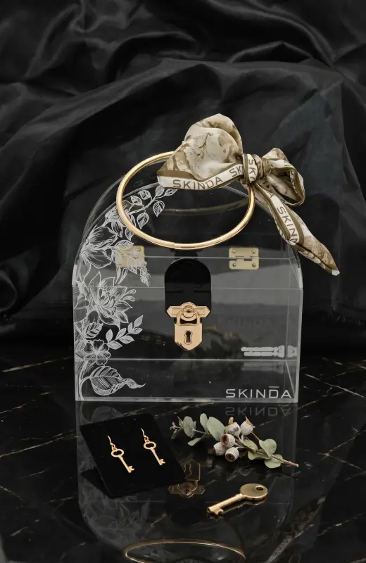 Skinda Acrylic Box a functional acrylic box suitable for promotion.